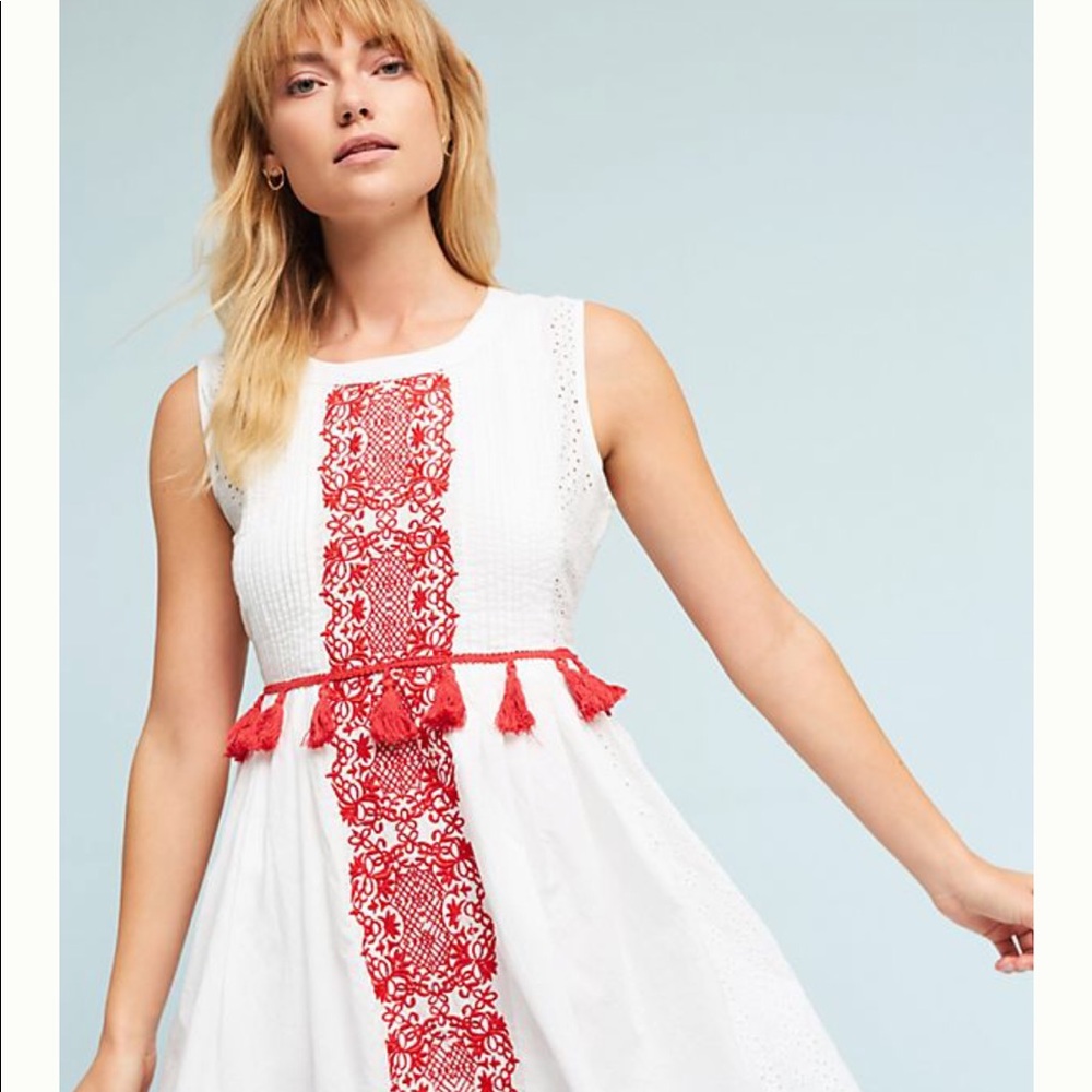 Anthropologie Chantik Margaret Embroidered Dress